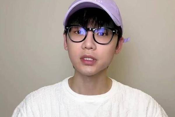 alex大叔2021年2月星座运势完整版_eskey2021年2月星座运势