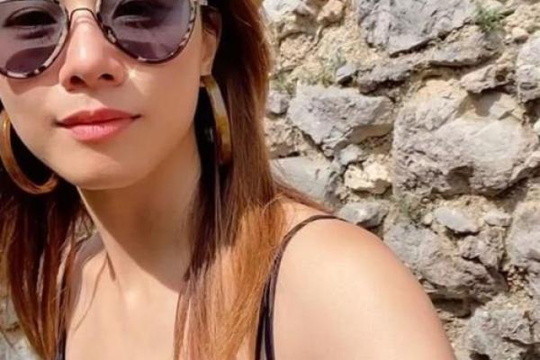 邓丽欣个人资料