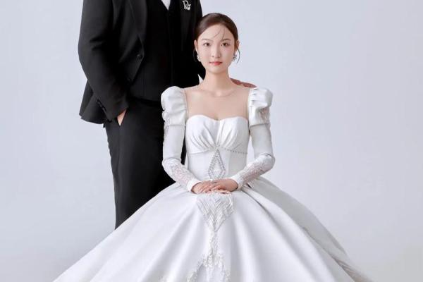 2024年那天结婚好 男孩的九一年出生 2024年那天结婚好 男孩的九一年出生