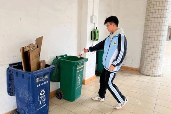 初几可以扔垃圾扫地 初几可以扔垃圾扫地